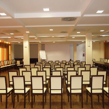 Hotel Aviator Kielce "Business Hotel Medical & Spa" Eksteriør billede