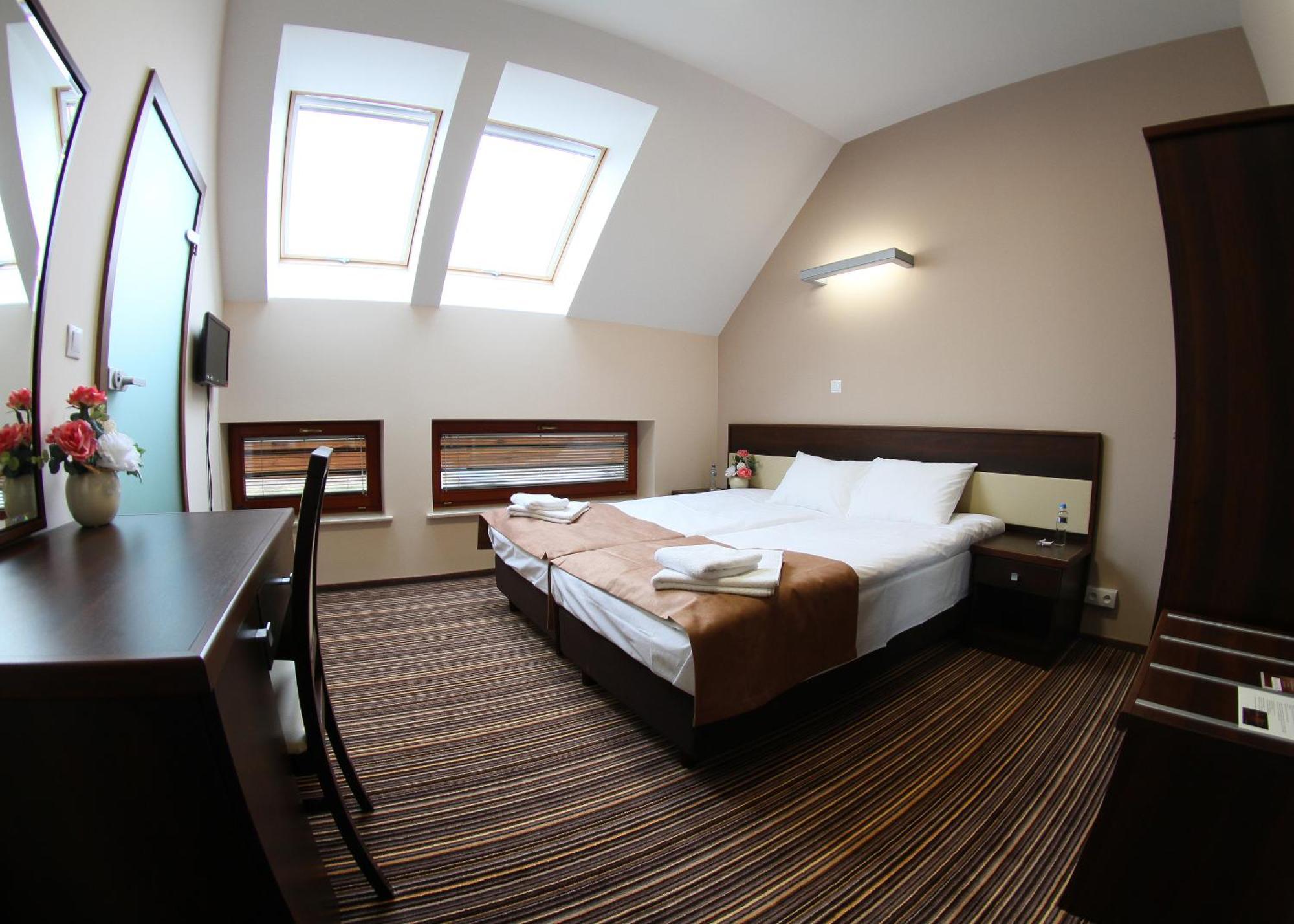 Hotel Aviator Kielce "Business Hotel Medical & Spa" Værelse billede