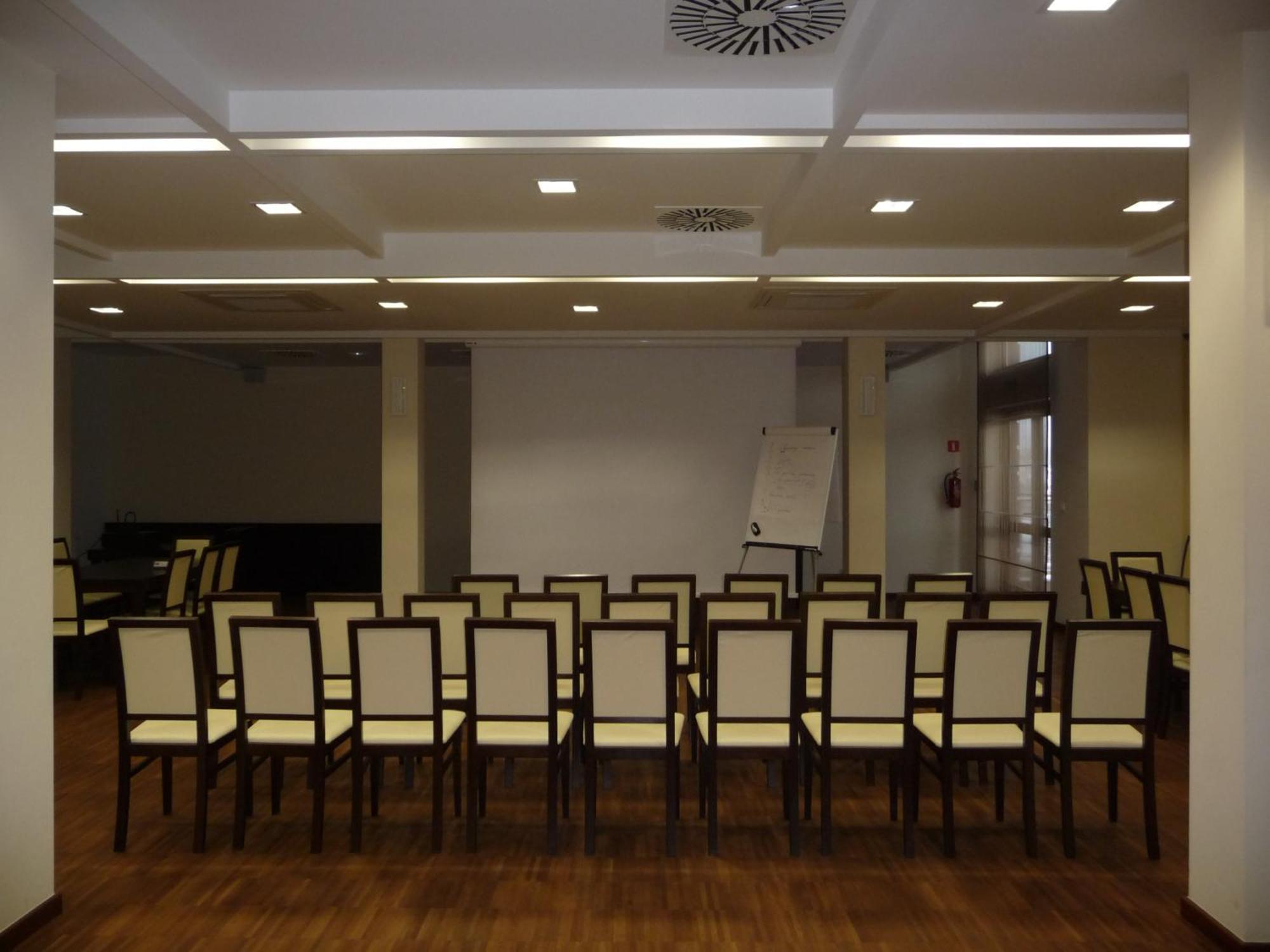 Hotel Aviator Kielce "Business Hotel Medical & Spa" Eksteriør billede