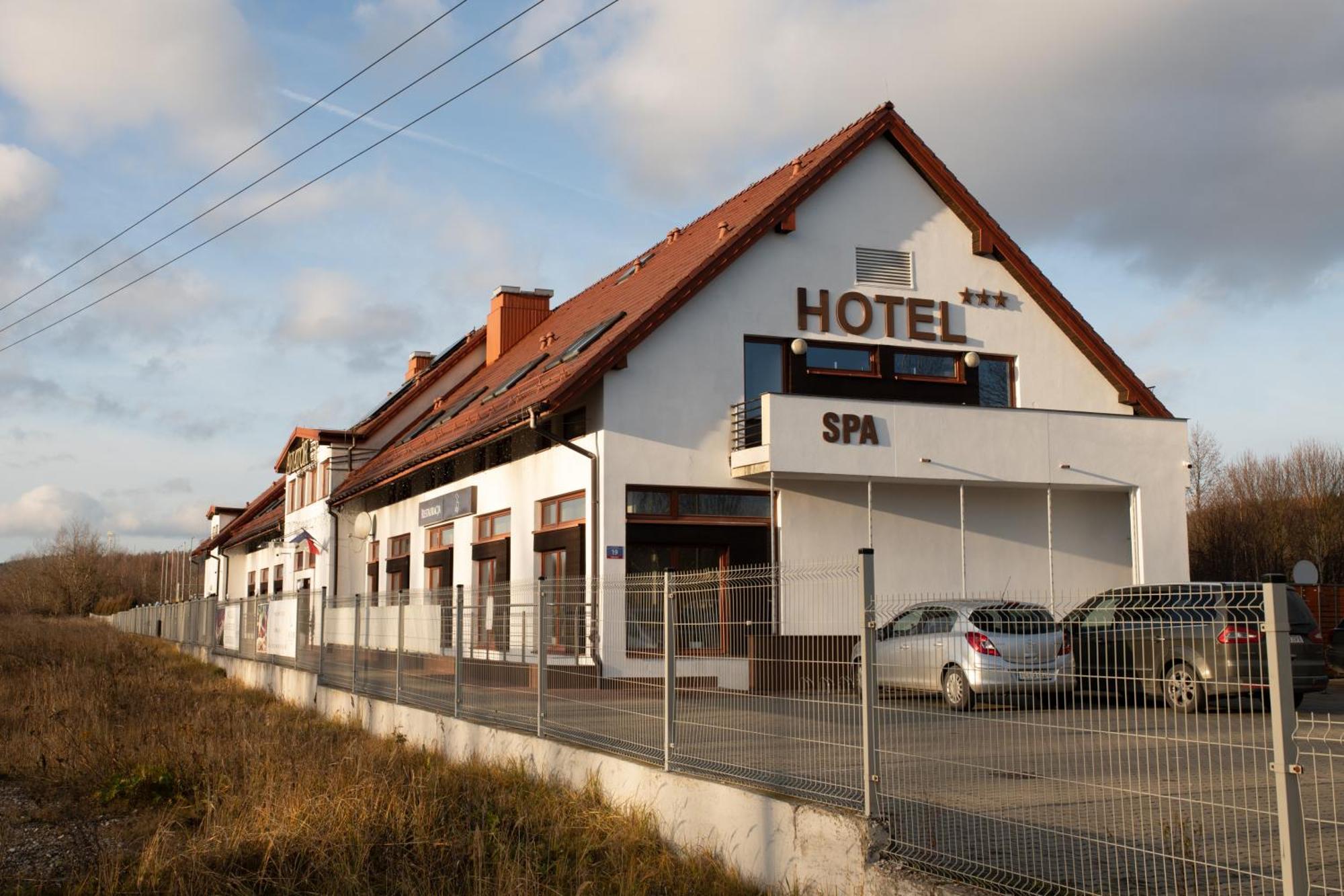 Hotel Aviator Kielce "Business Hotel Medical & Spa" Eksteriør billede