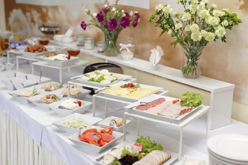 Hotel Aviator Kielce "Business Hotel Medical & Spa" Eksteriør billede